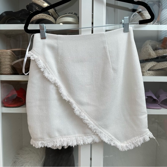 superdown Dresses & Skirts - superdown White Mini Skirt with Fringe Trim